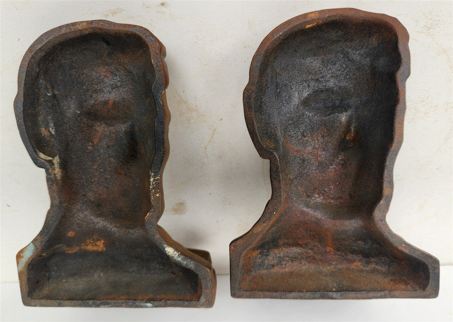 PRESIDENT LINCOLN PAIR of VINTAGE CAST IRON BOOKENDS