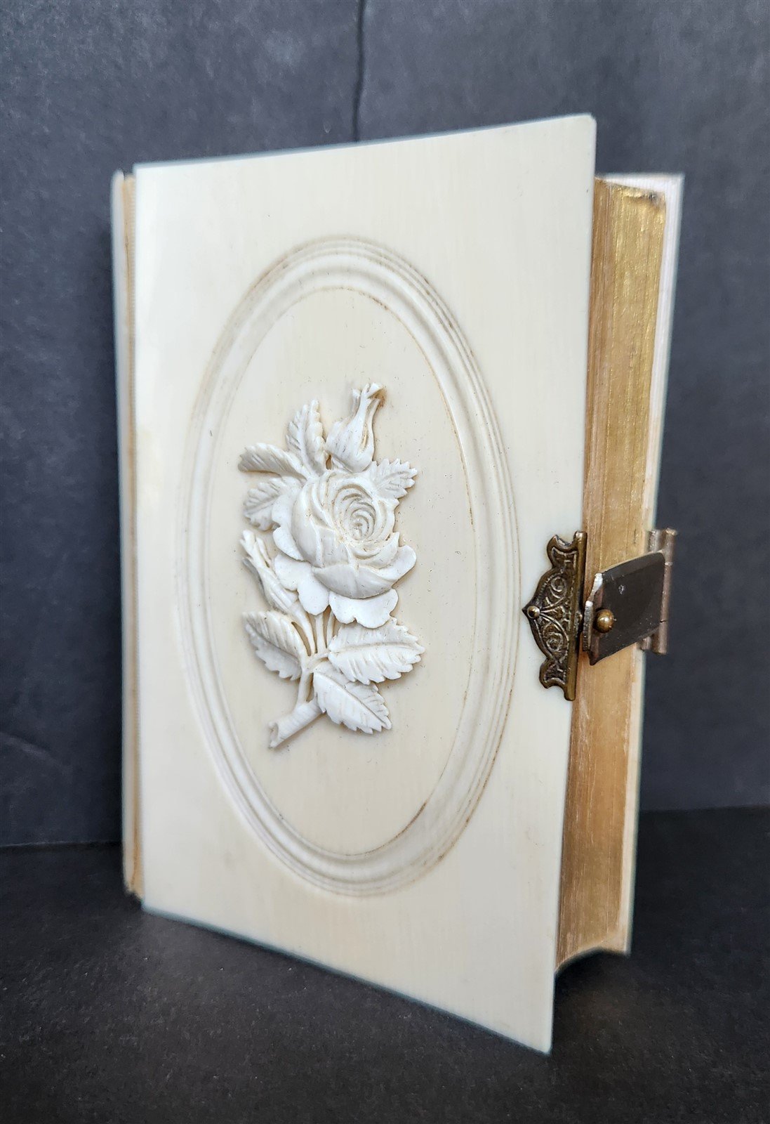 1890 PRAYER BOOK in FRENCH antique CARVED BONE BINDING - PAROISSIEN ROMAIN