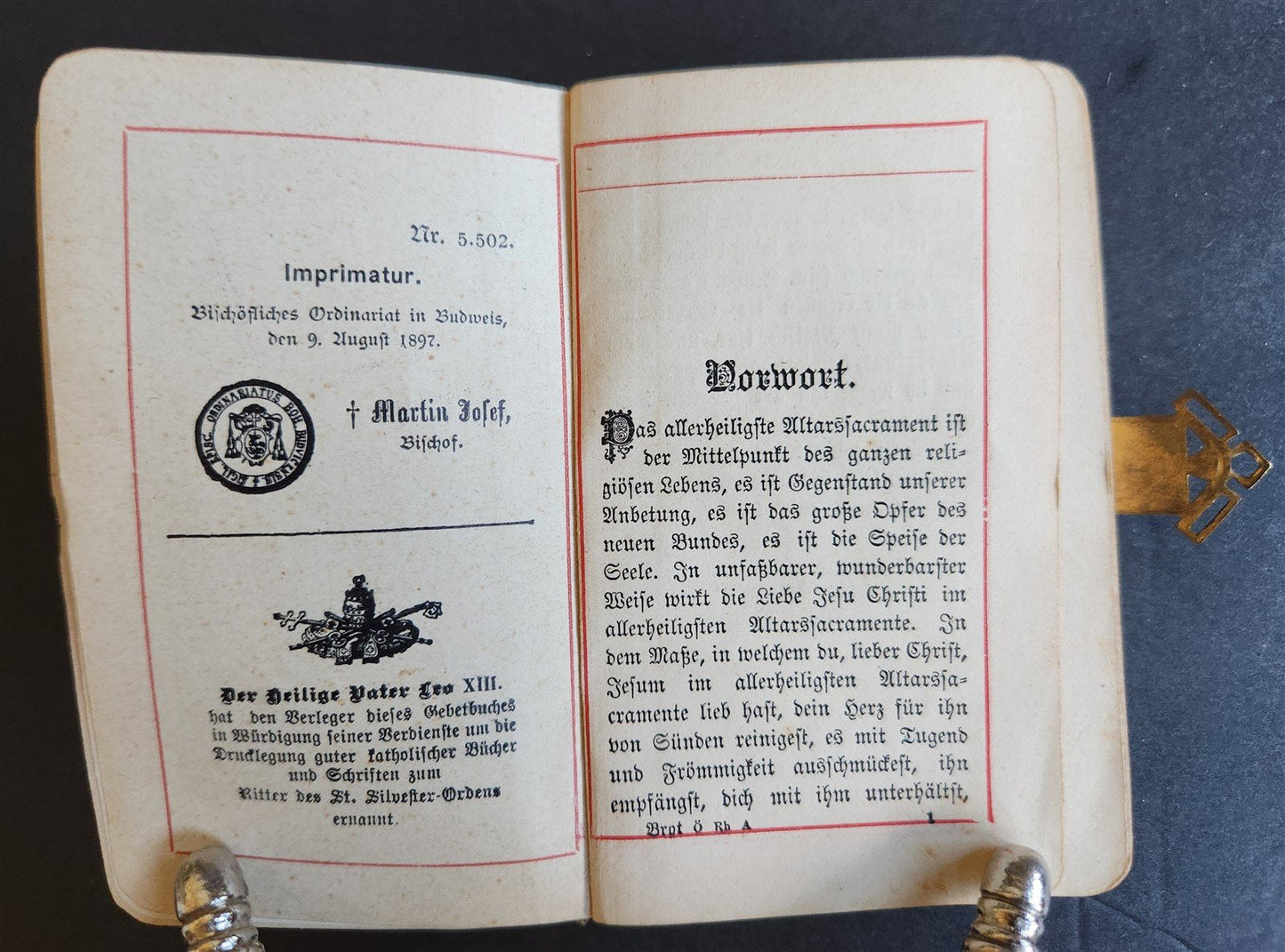 1890s PRAYER BOOK in GERMAN antique NICE BINDING w/ APPLIED BRASS CROSS