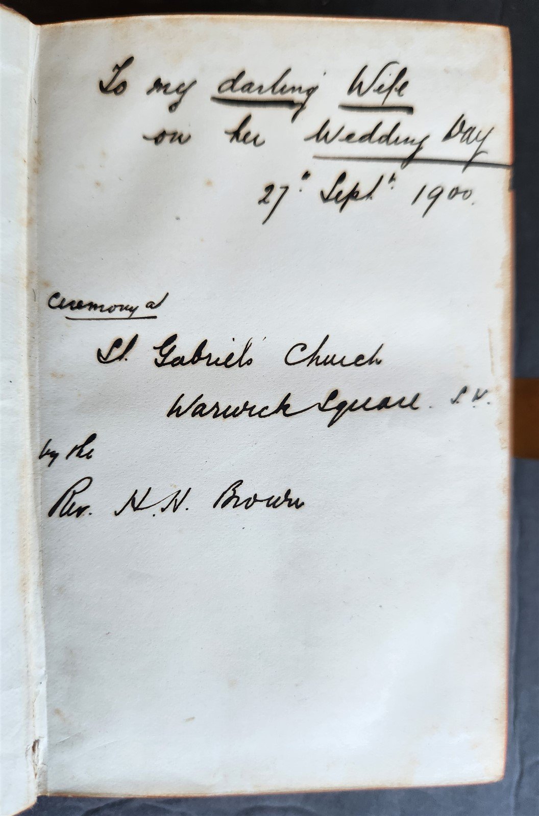 1890s COMMON PRAYER BOOK in ENGLISH antique NICE BINDING w/ APPLIED CROSS