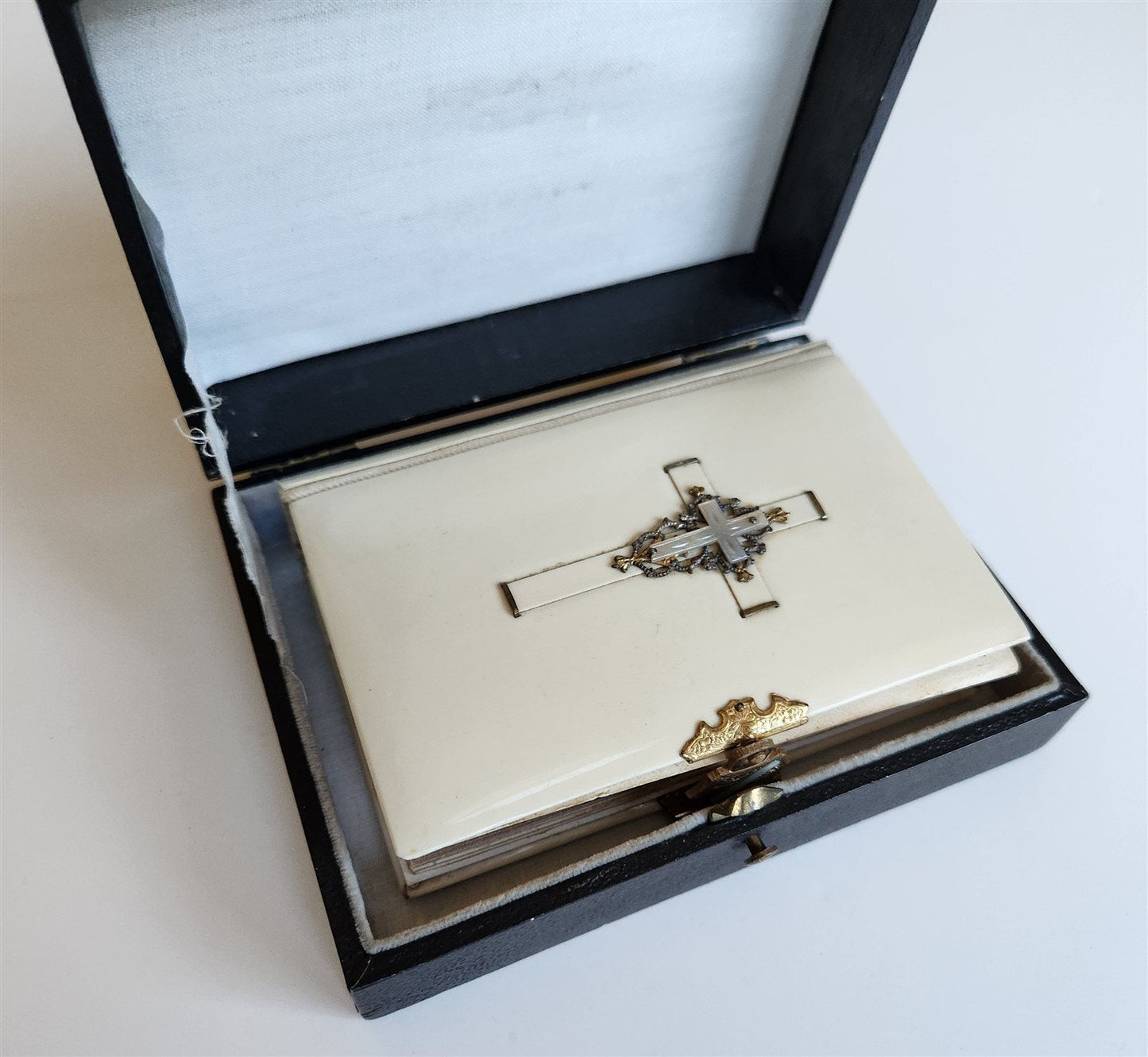 1890s DEVOTIONAL BOOK in GERMAN antique BINDING w/ APPLIED MOTHER OF PEARL CROSS