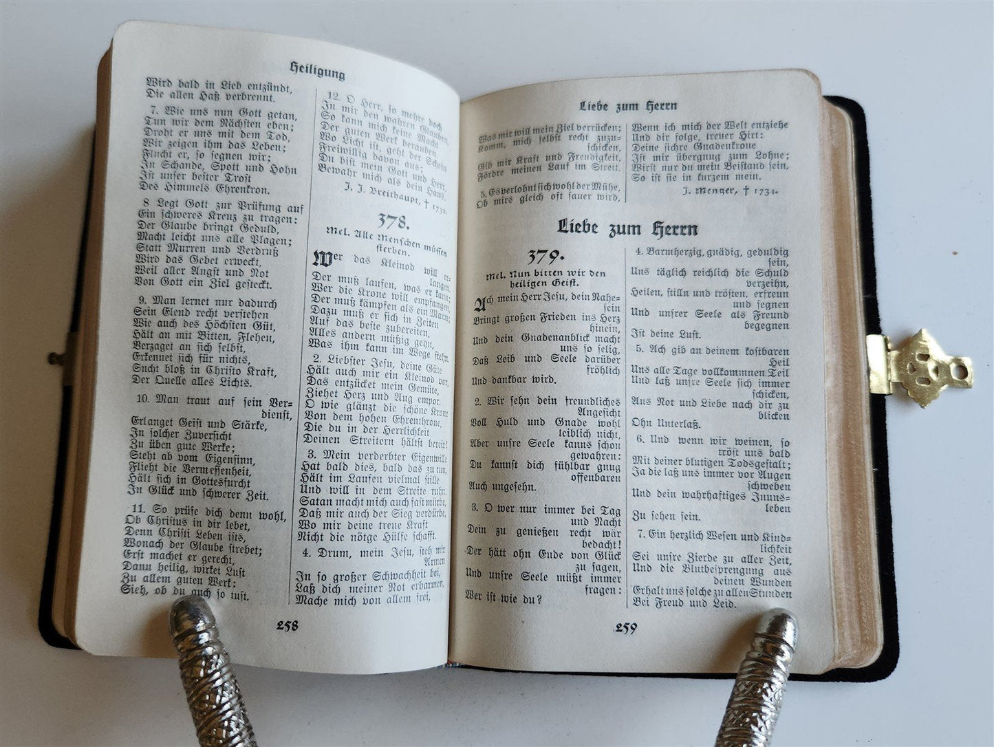 1900s GERMAN HYMNAL antique VELVET BINDING w/ MOTHER OF PEARL DECORATION