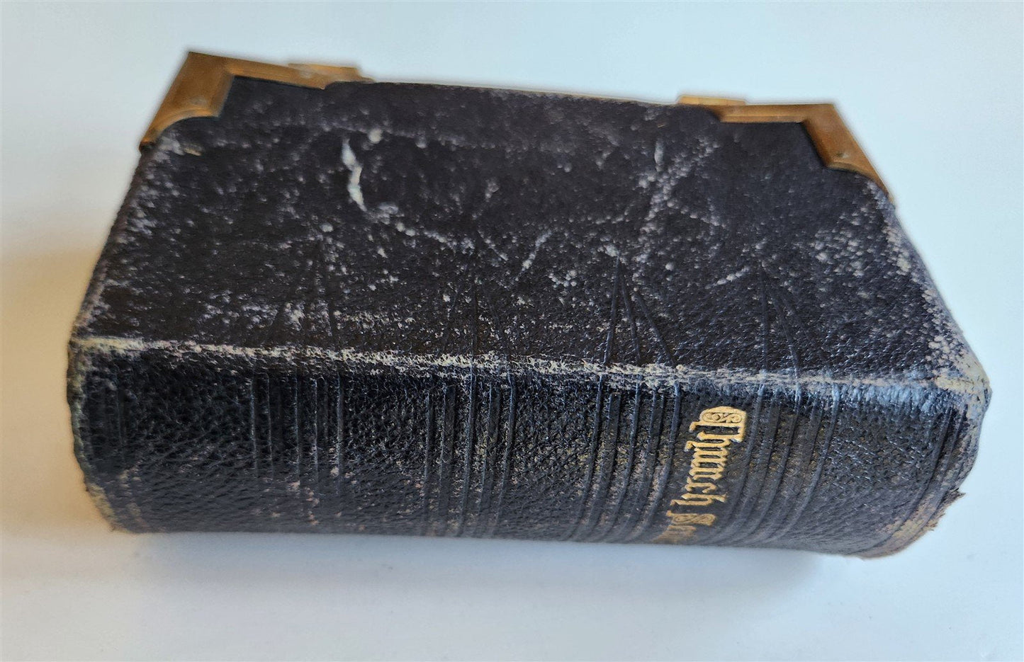 1830s COMMON PRAYER BOOK w/ PSALTER in ENGLISH antique BRASS DECORATED BINDING