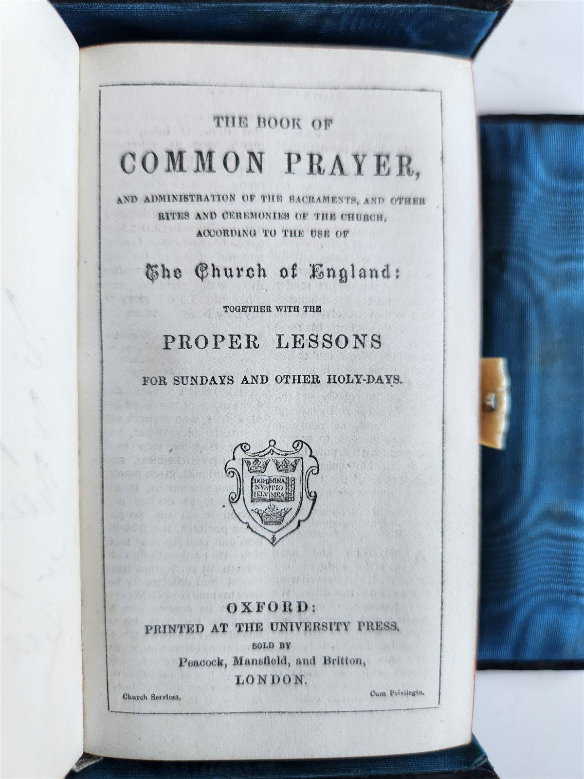 1880s THE BOOK OF COMMON PRAYER antique NICE BINDING w/ ENAMEL CROSS