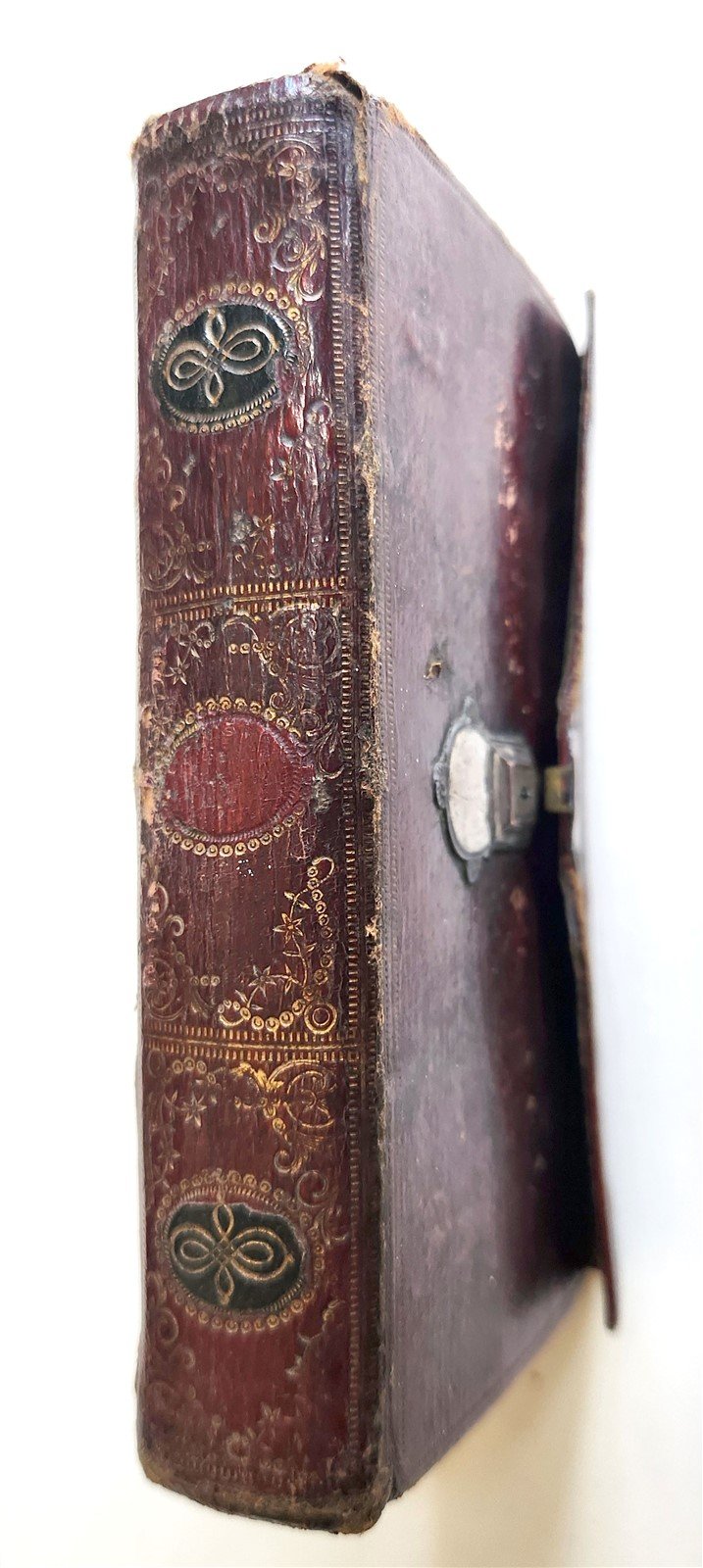 1782 BIBLE in ENGLISH antique CAMBRIDGE wallet style leather binding