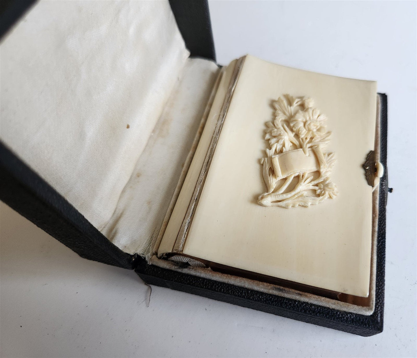 1880s PAROISSIEN ROMAIN antique BEAUTIFUL DECORATION BINDING APPLIED BONE DESIGN