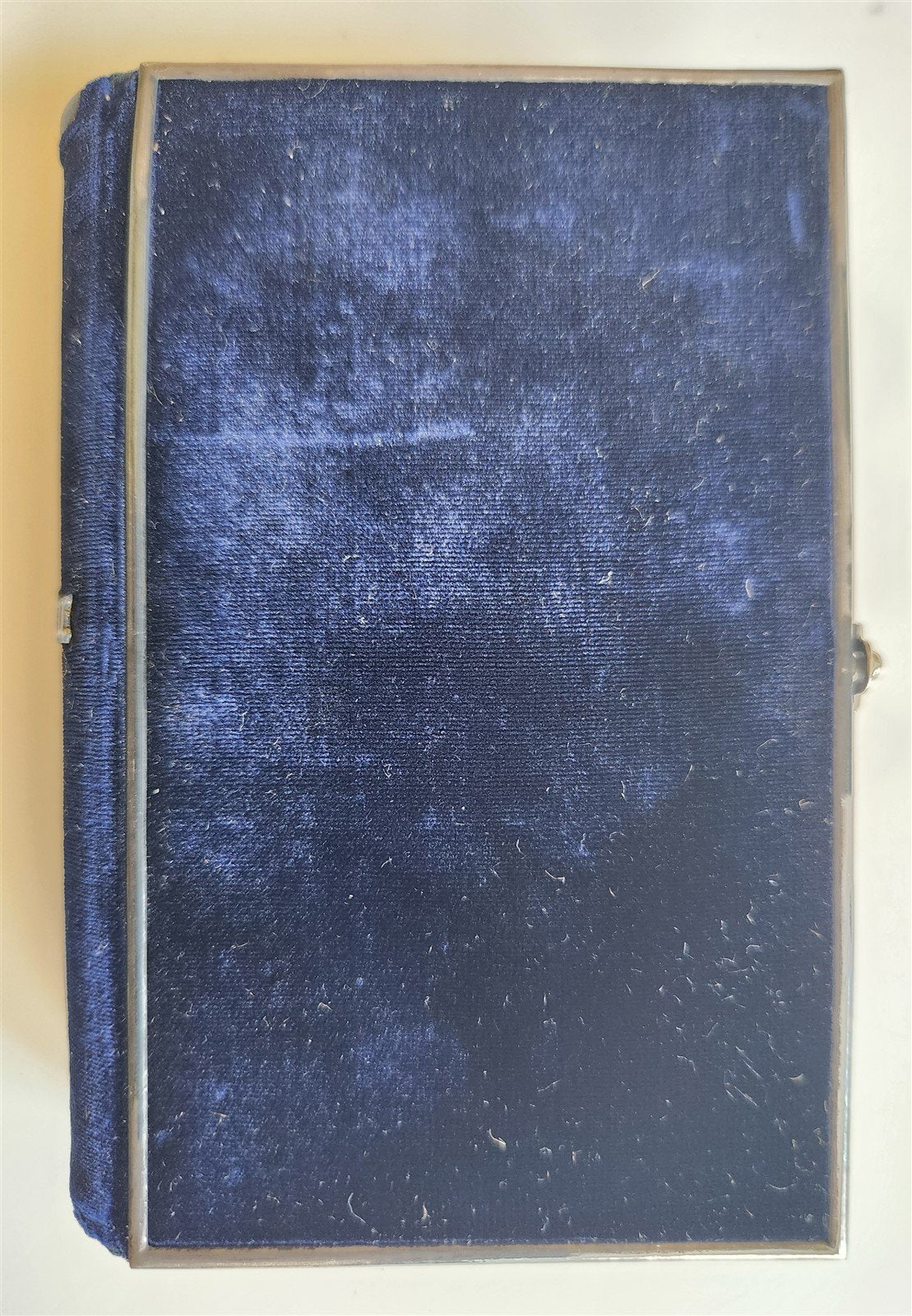 1880s PAROISSIEN ROMAIN antique BEAUTIFUL VELVET BINDING w/ SILVER CROSS CLASP