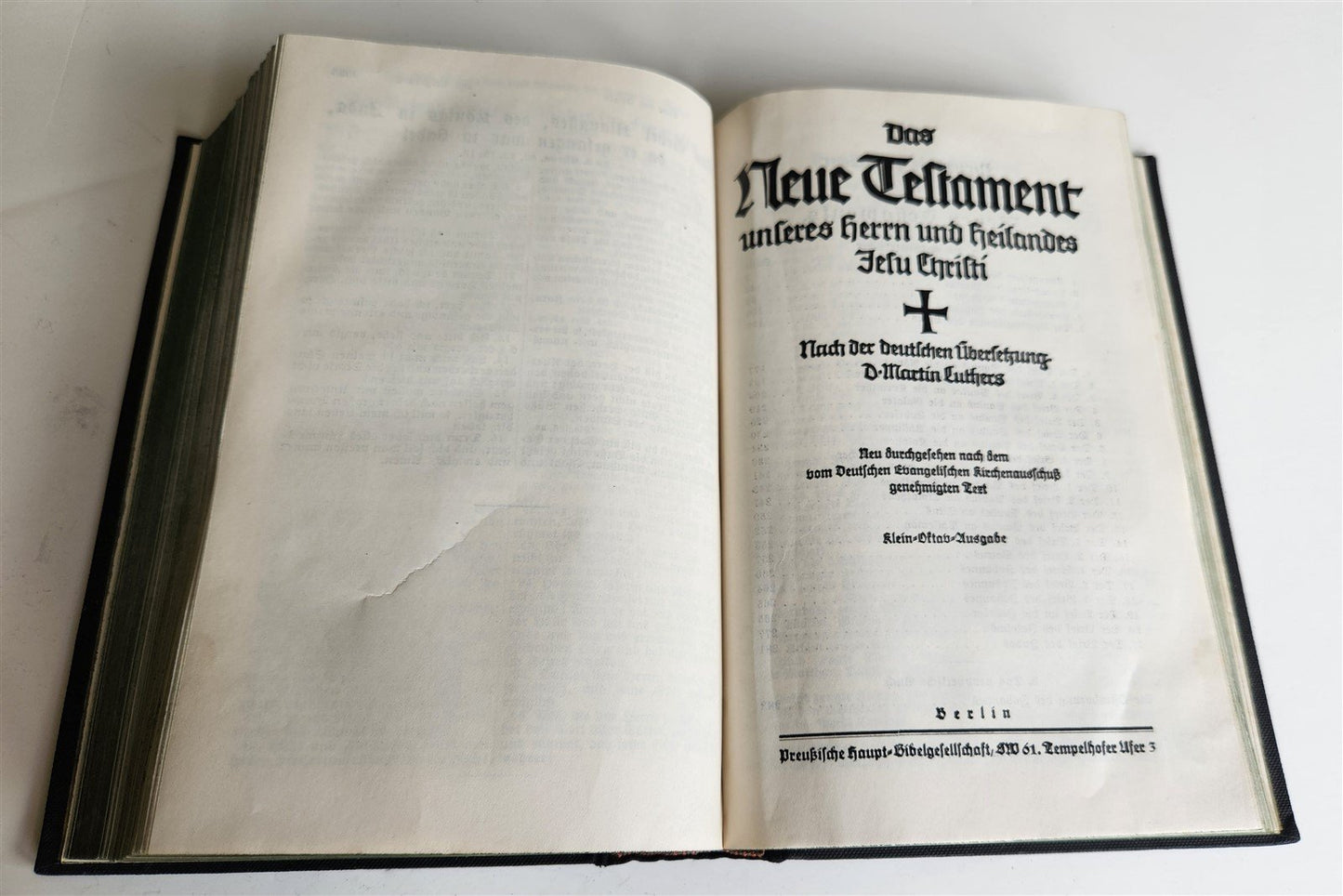 1934 BIBLE in GERMAN pre-WWII translated by MARTIN LUTHER antique