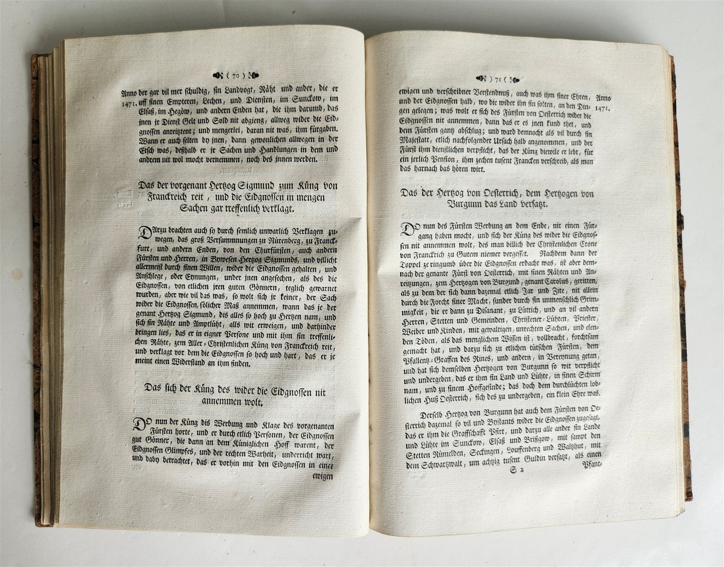 1743 DESCRIPTION OF THE BURGUNDIAN WARS antique in GERMAN