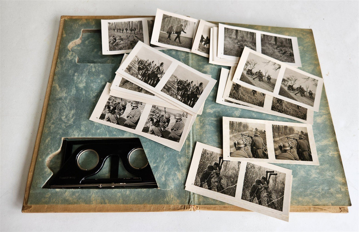 1940 GERMAN WWII PHOTOBOOK antique w/ 100 STEREOPHOTOS & VIEWER