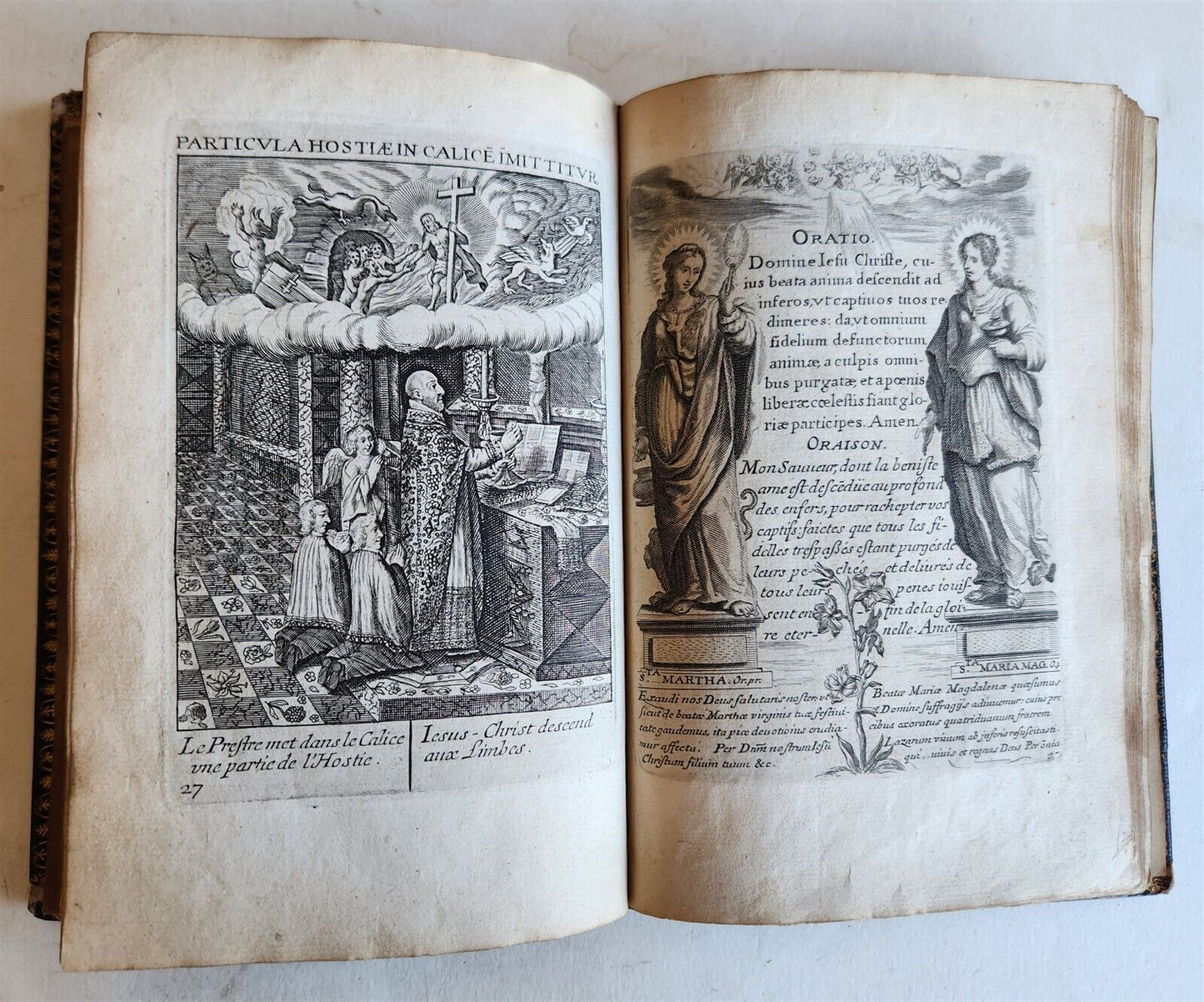 1651 PRAYER BOOK in FRENCH & LATIN BEAUTIFULLY ILLUSTRATED antique FINE BINDING