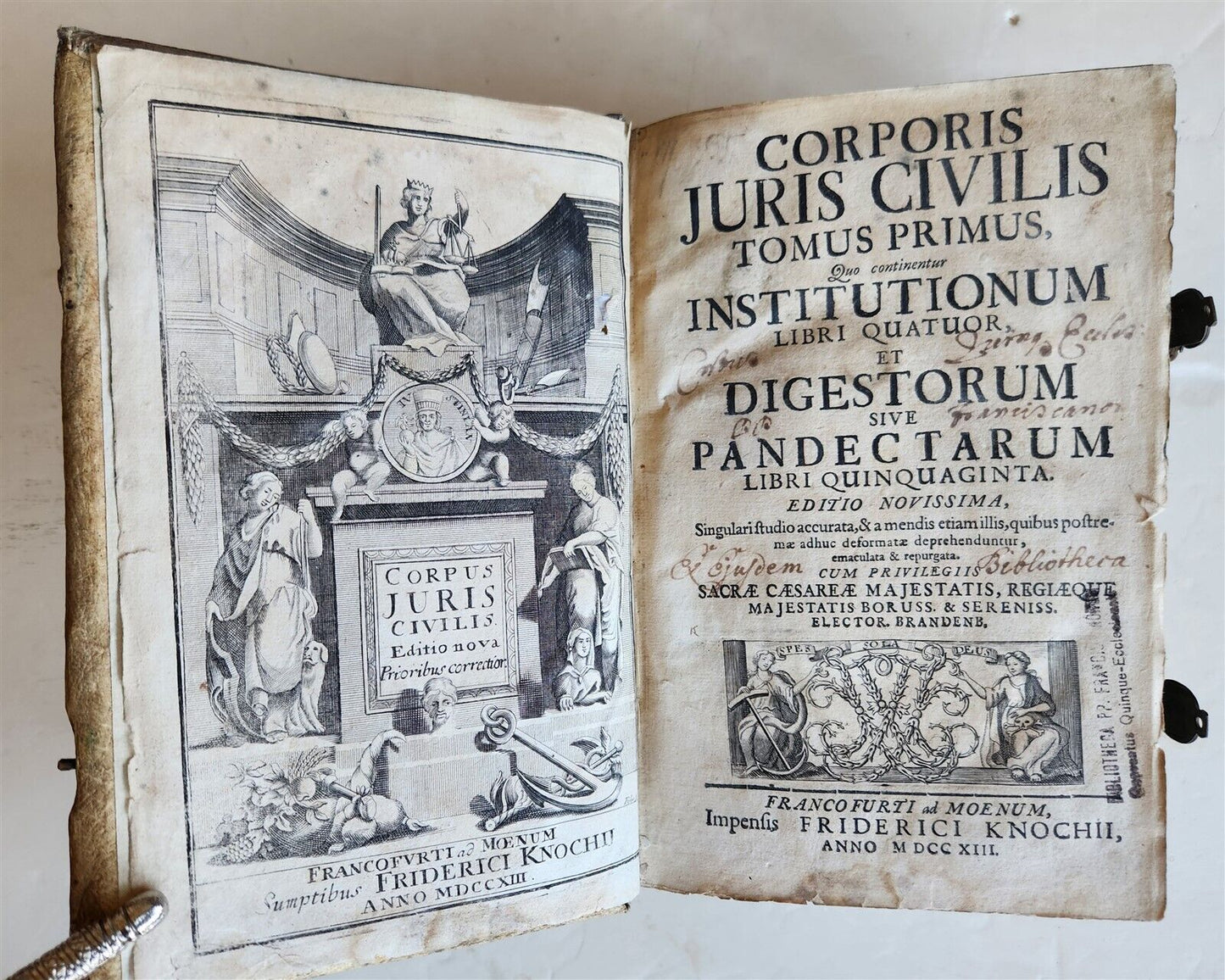 1713 CORPORIS JURIS CIVILIS antique BLIND-STAMPED PIGSKIN BINDING law book
