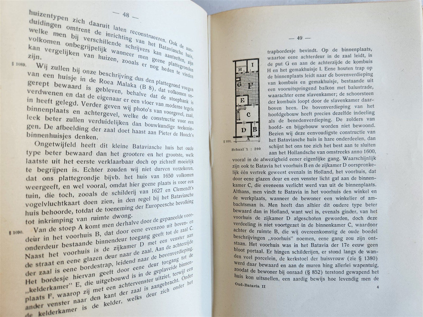1922 OLD BATAVIA - JAKARTA 2 volumes ILLUSTRATED w/ MAPS antique in DUTCH