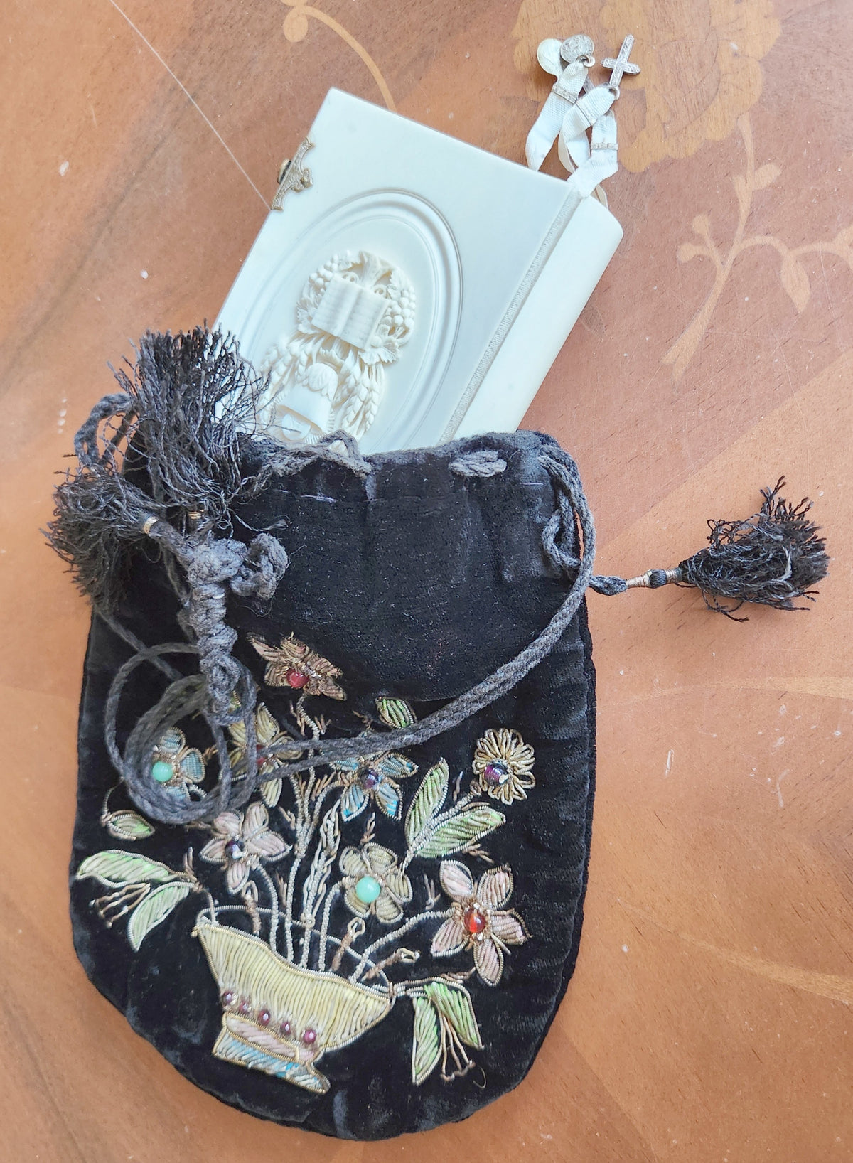 1872 PRAYER BOOK in FRENCH antique CARVED BONE BINDING w/ EMBROIDERED BAG