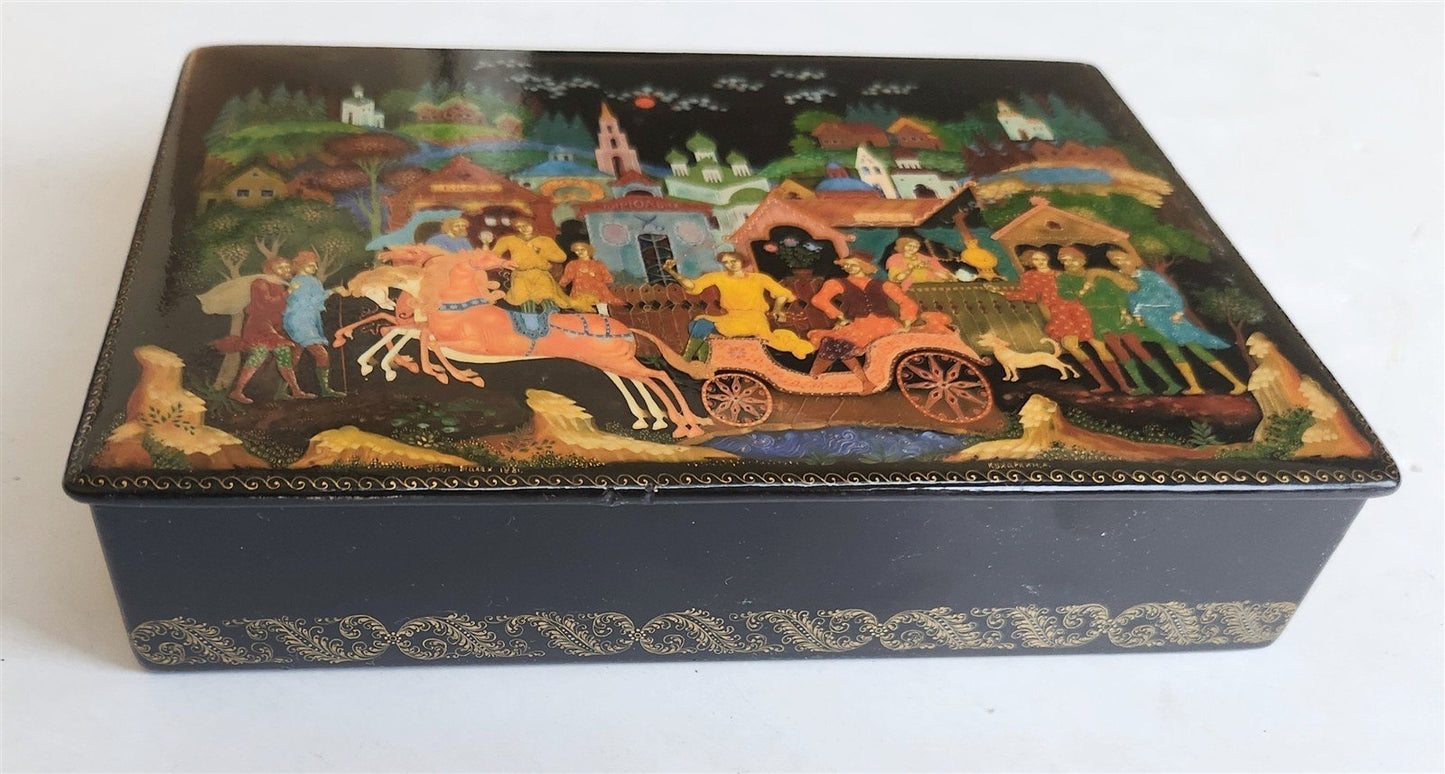 1981 STUNNING RUSSIAN PALEKH BOX HAND PAINTED SIGNED by ARTIST LARGE 5.5 by 8"