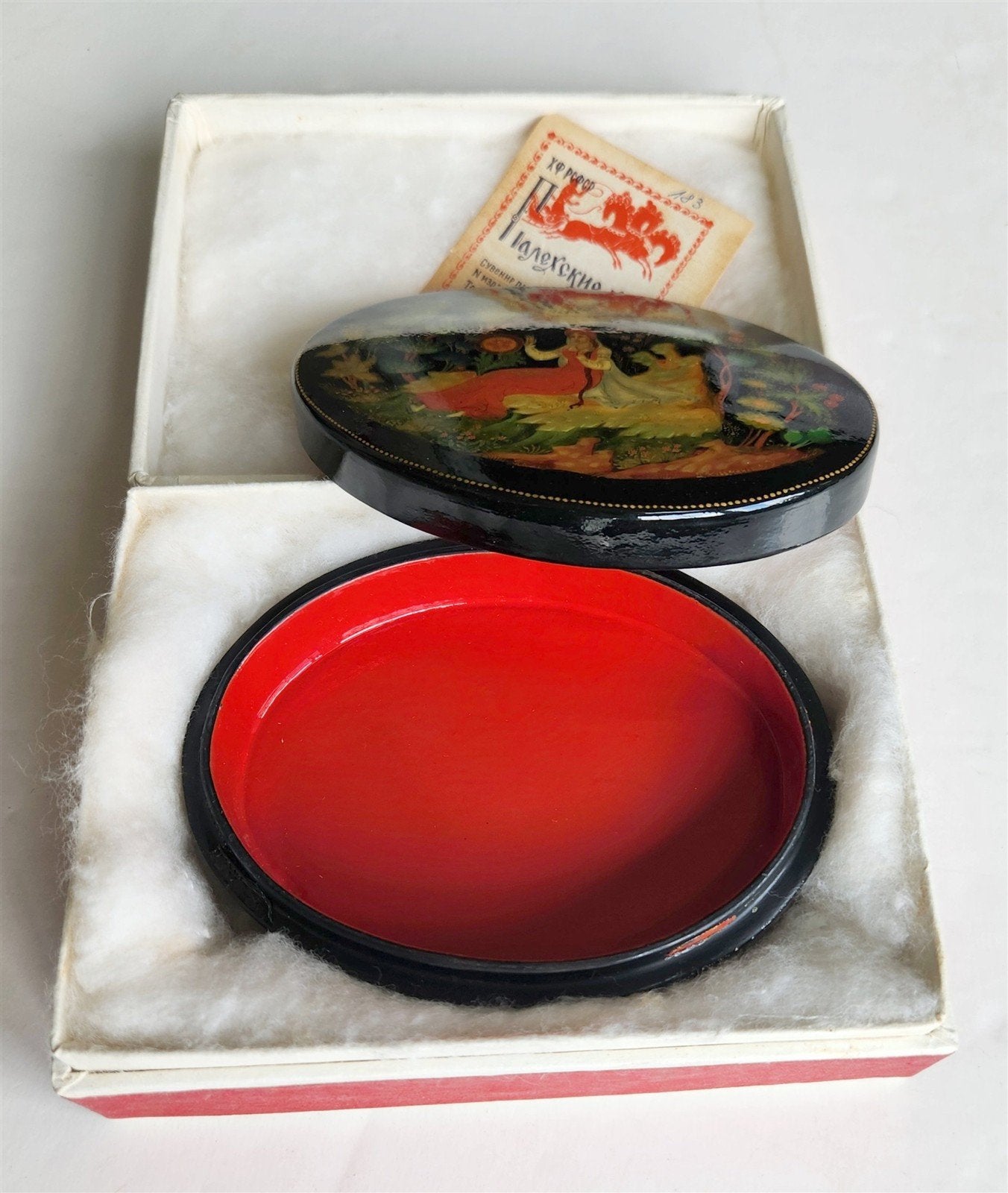 RUSSIAN PALEKH SCHOOL 1980 HANDPAINTED LACQUER BOX SCARLET FLOWER vintage SIGNED