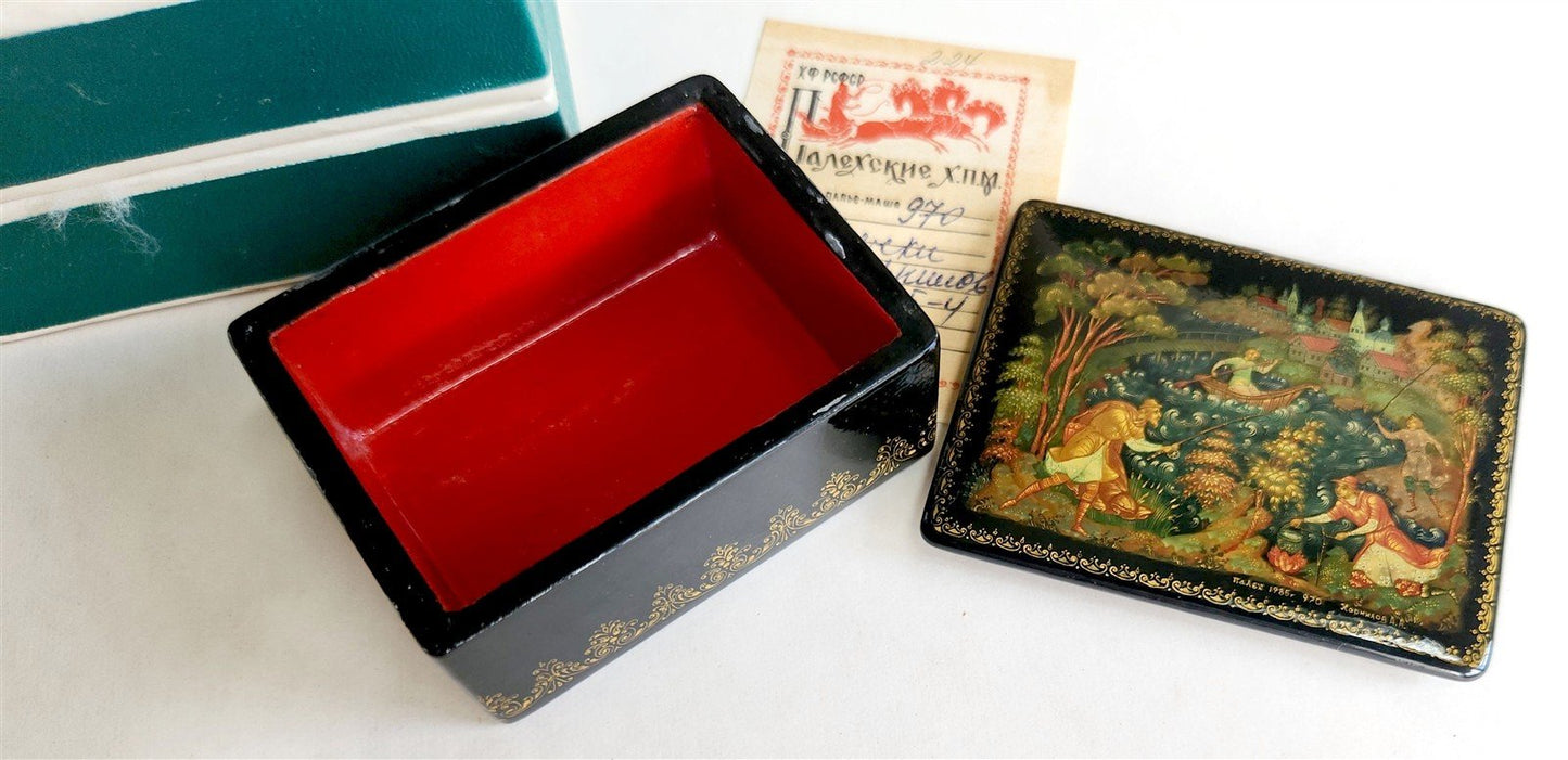 RUSSIAN PALEKH SCHOOL 1985 HAND PAINTED LACQUER BOX AT THE RIVER vintage SIGNED