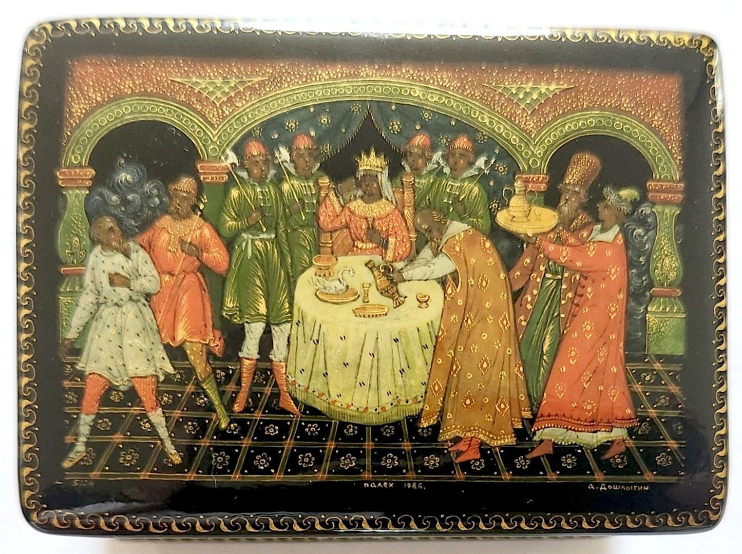 RUSSIAN PALEKH SCHOOL all sides PAINTED LACQUER BOX vintage TALE of GOLDEN FISH