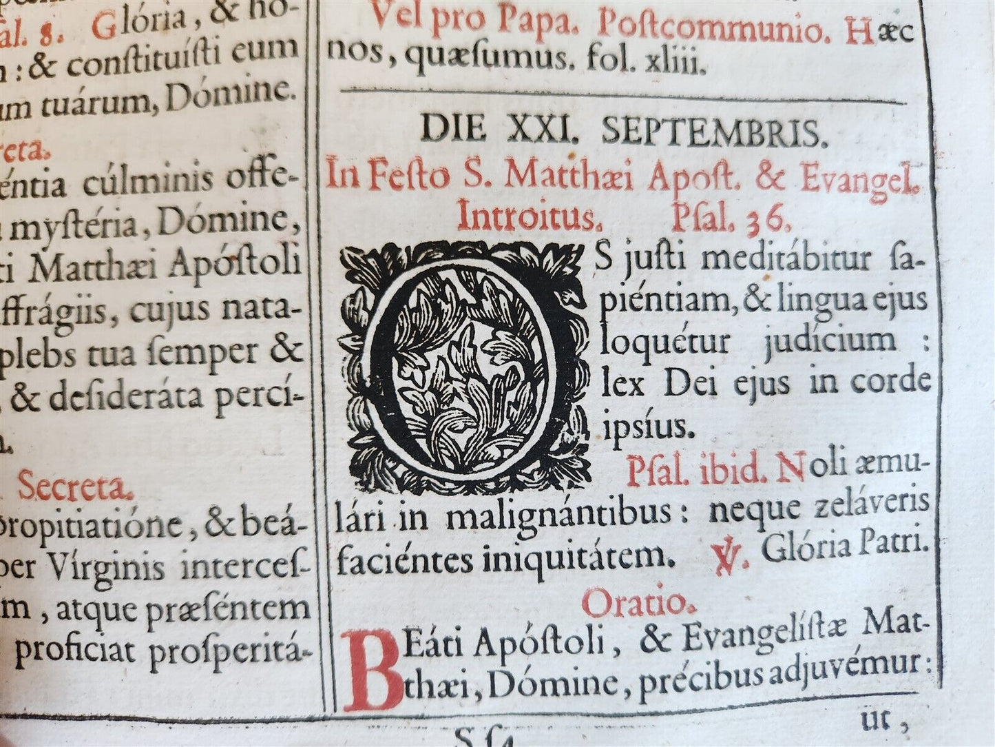 1743 MISSALE ROMANUM antique NICELY DECORATED FOLIO illustrated