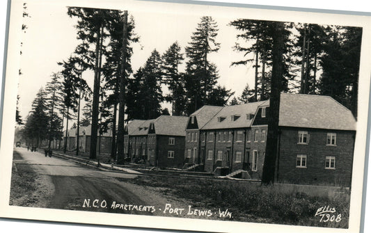 FORT LEWIS WA MILITARY BASE NCO APARTMENTS VINTAGE REAL PHOTO POSTCARD RPPC