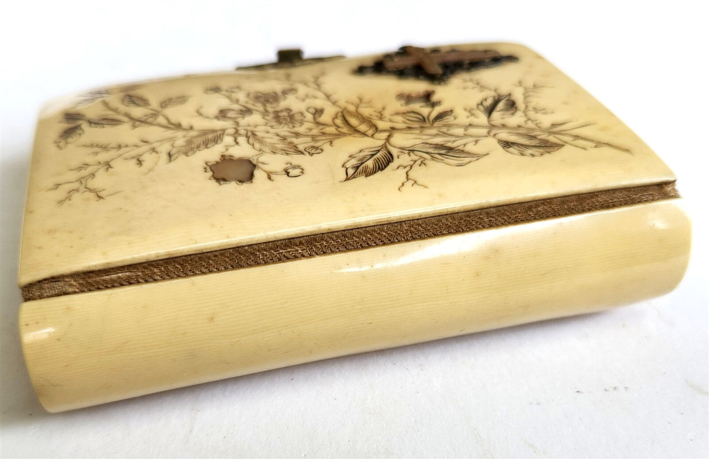 1890 GERMAN PRAYER BOOK w/ MOTHER OF PEARL BINDING antique