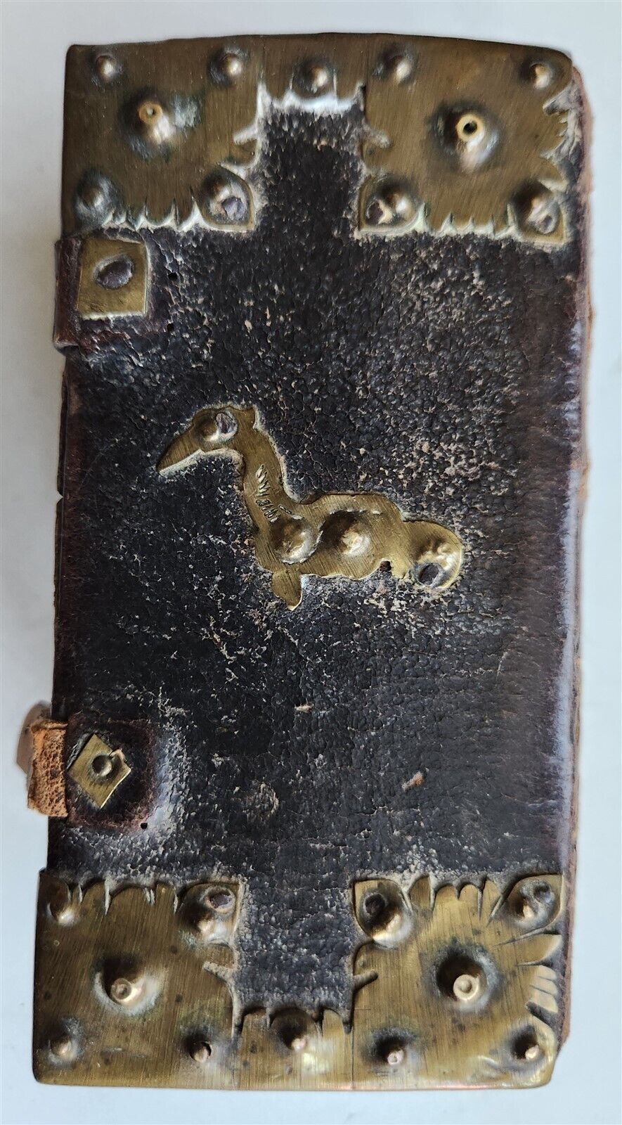 1725 PSALMS of DAVID antique UNUSUAL UNIQUE BINDING w/ BRASS FITTINGS rare