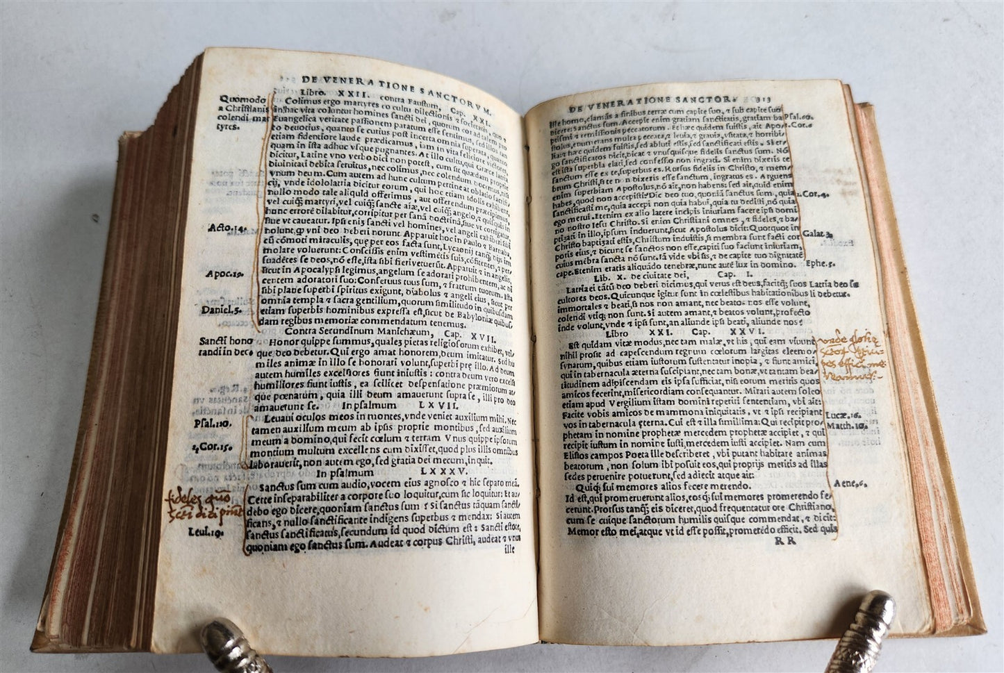 1542 OMNIUM OPERUM DIVI AURELII AUGUSTINI antique VELLUM BOUND 16th CENTURY