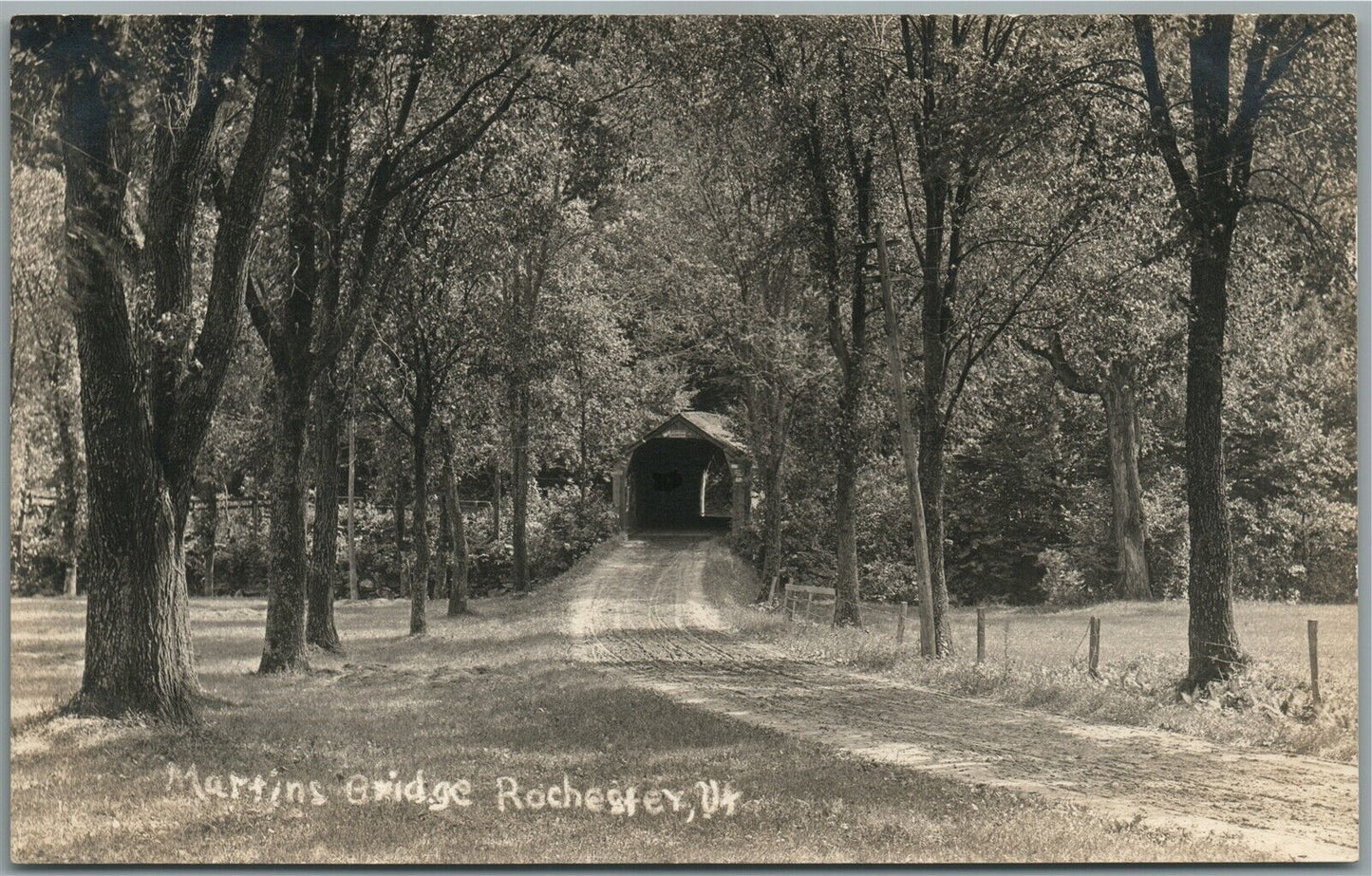 ROCHESTER VT MARTINS COVERED BRIDGE ANTIQUE REAL PHOTO POSTCARD RPPC