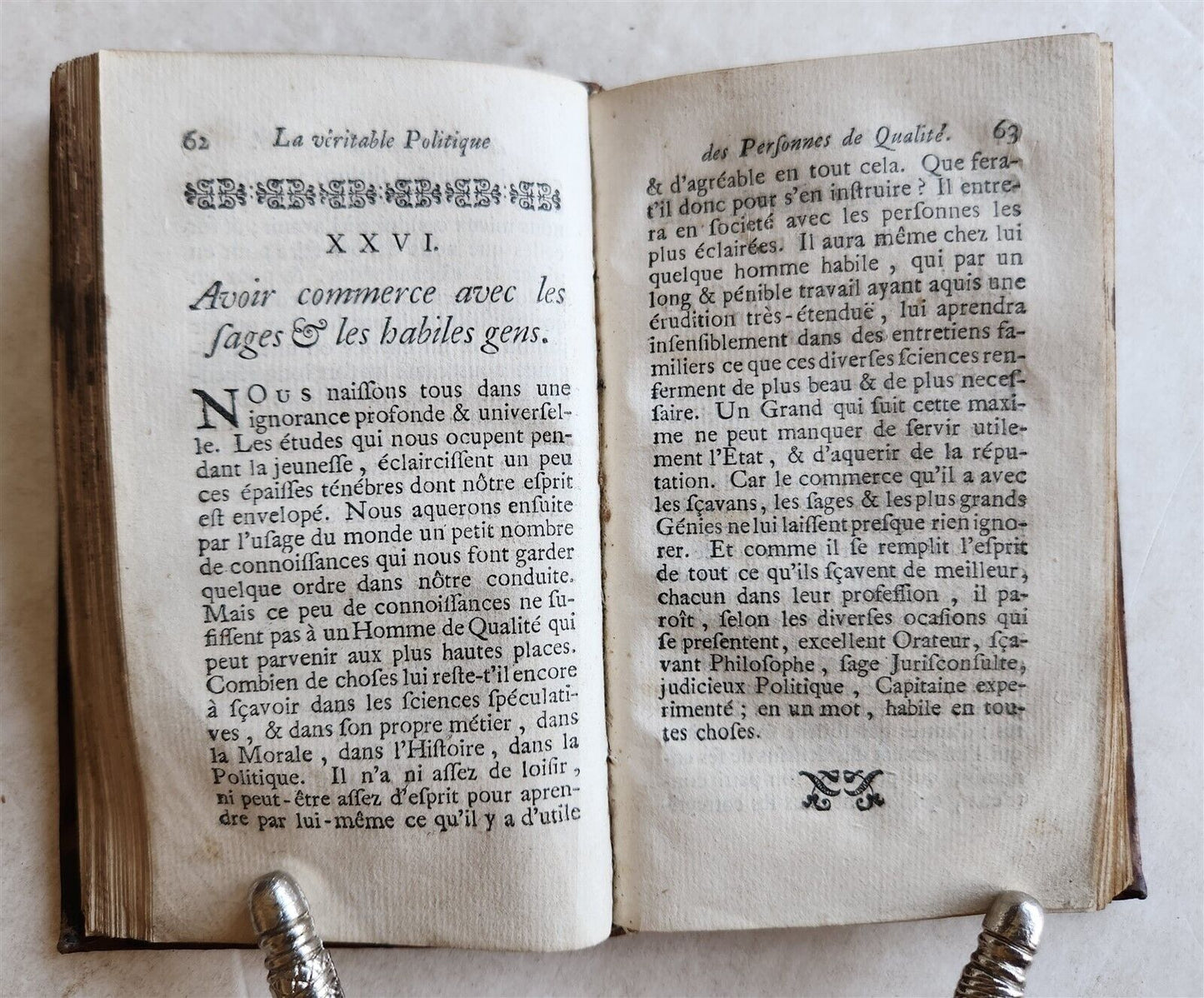 1722 DECORATIVE BINDING antique La veritable politique des personnes de qualite
