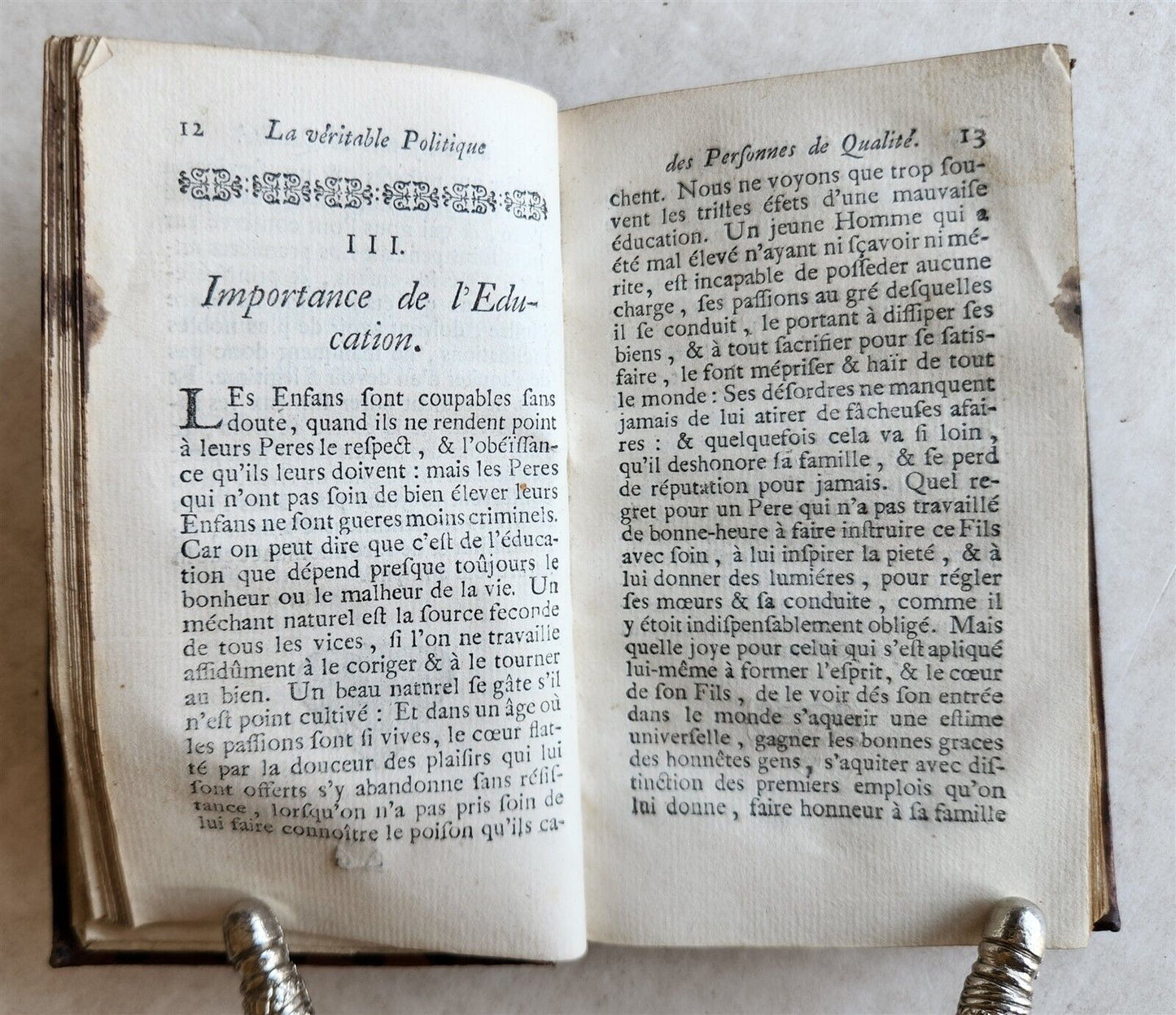 1722 DECORATIVE BINDING antique La veritable politique des personnes de qualite