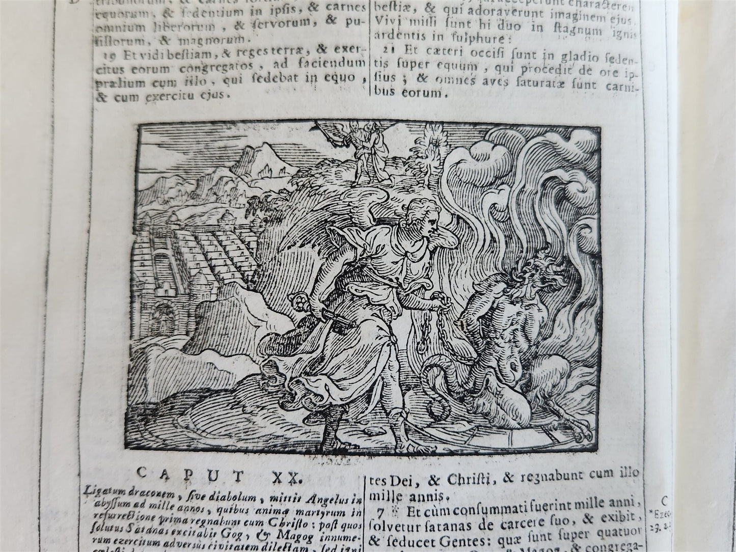 1721 BIBLE in LATIN FULLY ILLUSTRATED antique vellum bound