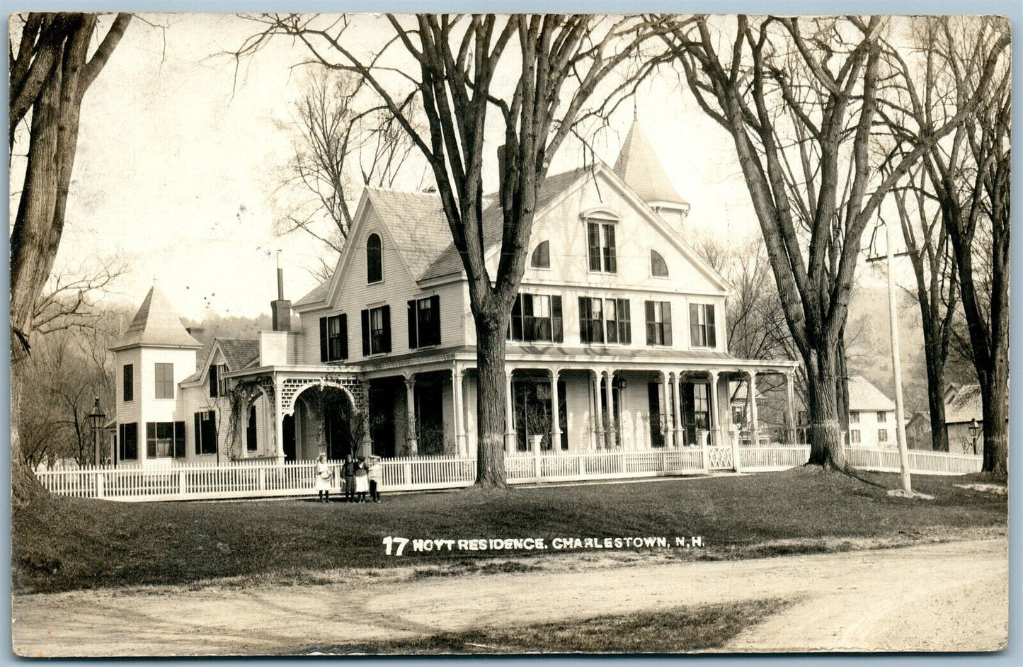 CHARLESTOWN NH HOYT RESIDENCE ANTIQUE REAL PHOTO POSTCARD RPPC