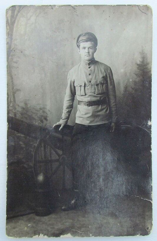 RPPC VINTAGE WWI ERA PHOTO POSTCARD RUSSIAN SOLDIER