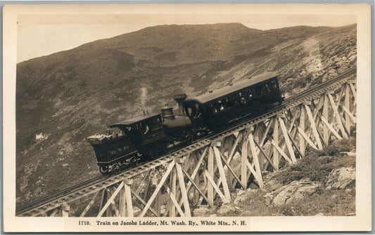 WHITE MTS NH TRAIN ON JACOB LADDER VINTAGE REAL PHOTO POSTCARD RPPC