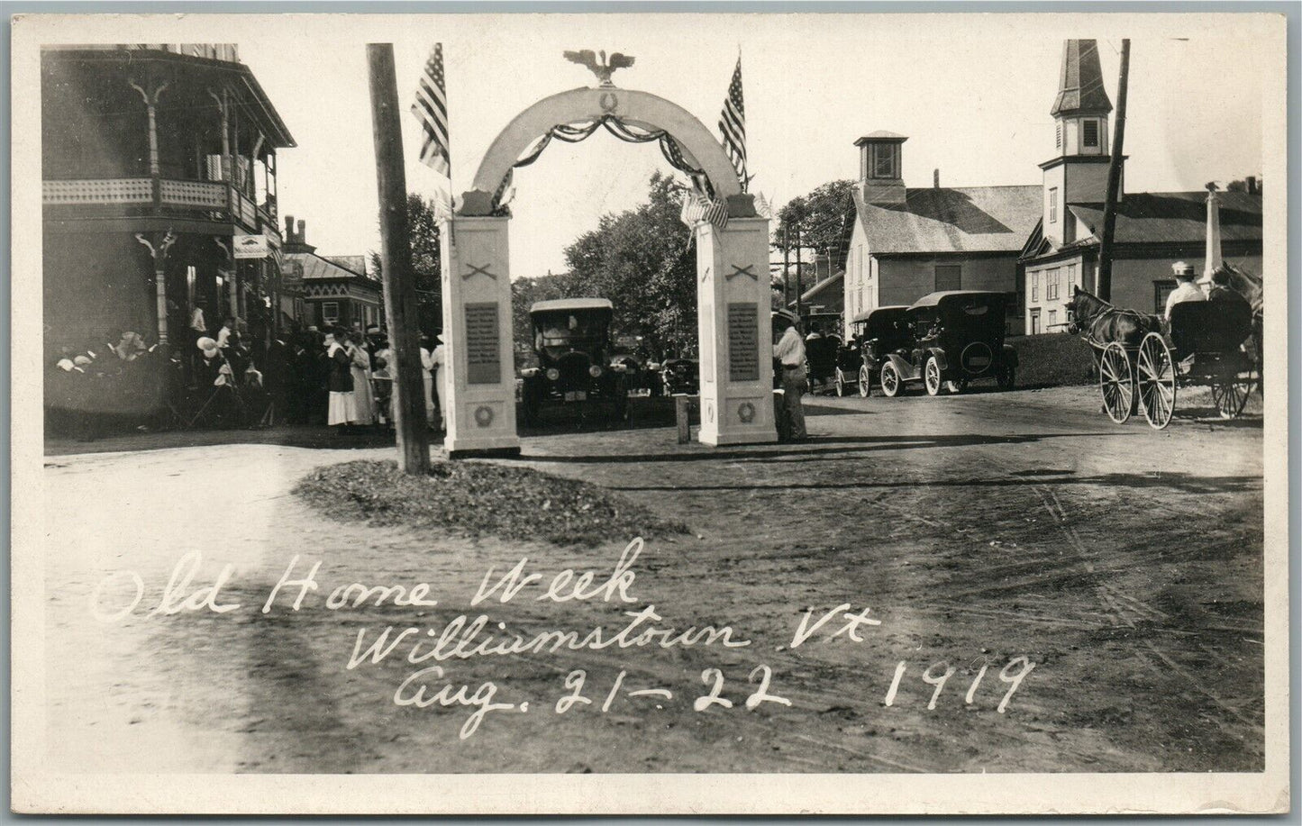 WILLIAMSTOWN VT OLD HOME WEEK VICTORY ARCH 1919 ANTIQUE REAL PHOTO POSTCARD RPPC