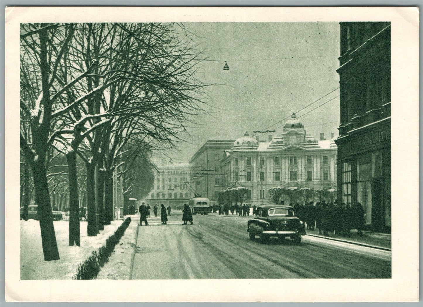 LATVIA RIGA STREET SCENE RUSSIAN VINTAGE POSTCARD