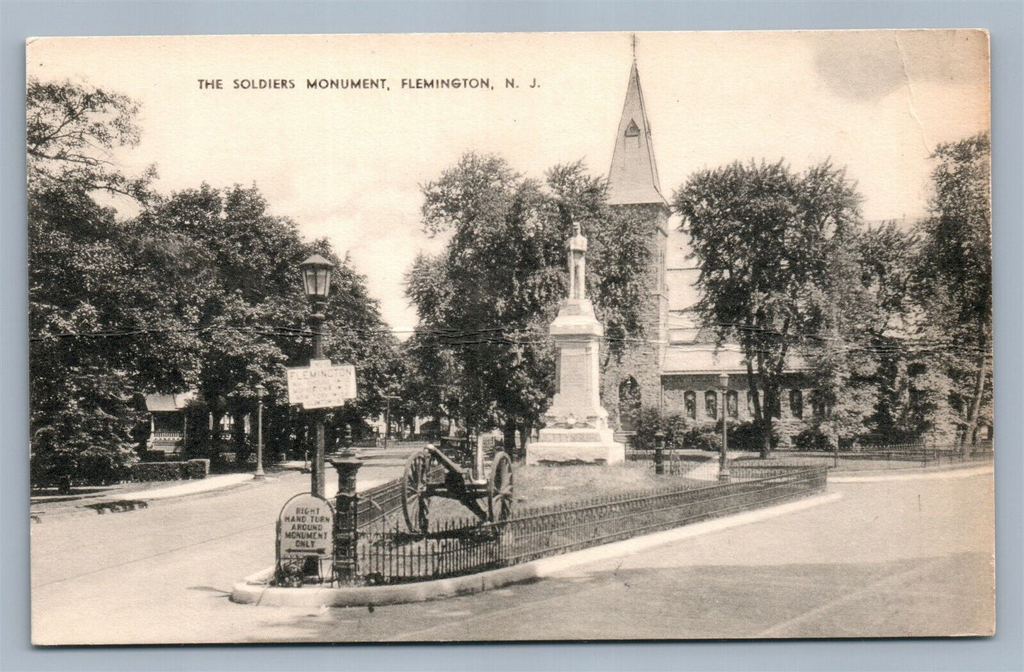 FLEMINGTON NJ SOLDIER'S MONUMENT VINTAGE POSTCARD