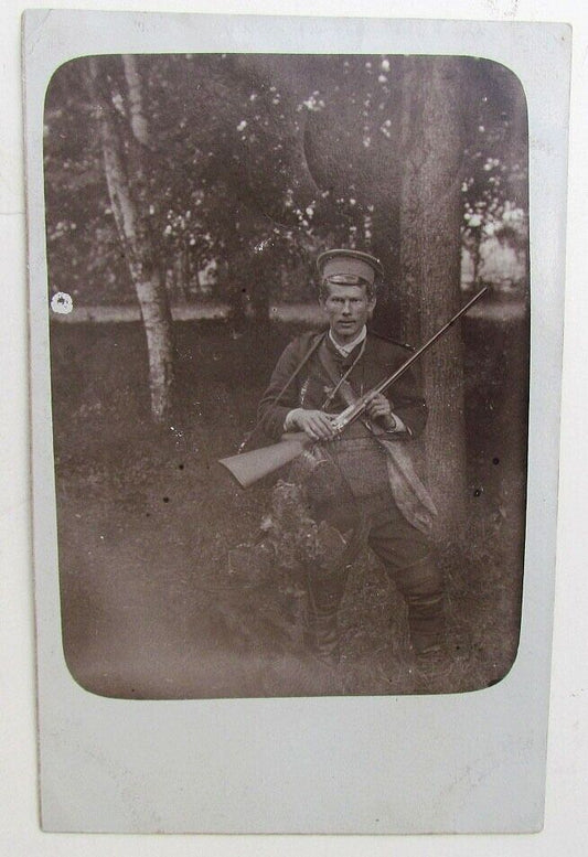 RPPC VINTAGE RUSSIAN PHOTO POSTCARD HUNTER w/ RIFLE