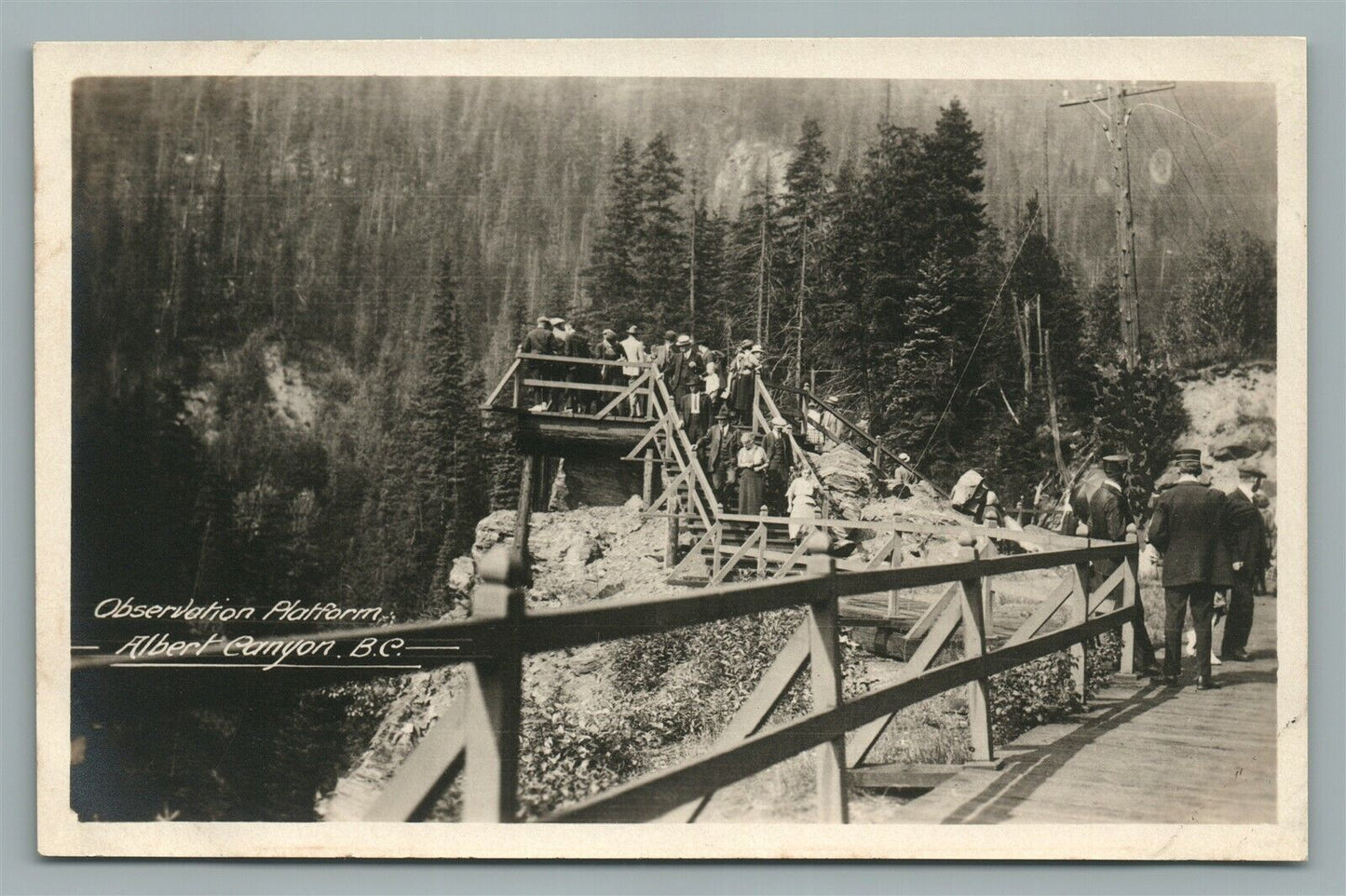 ALBERT CANYON BC CANADA OBSERVATION PLATFORM VINTAGE REAL PHOTO POSTCARD RPPC
