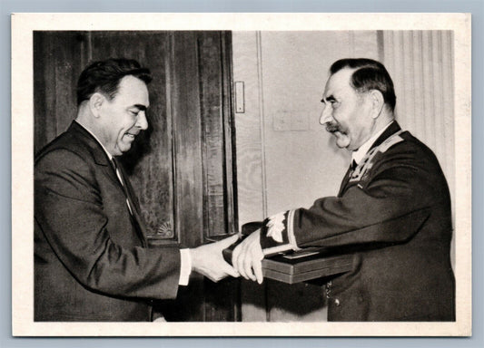 RUSSIAN MILITARY LEADER MARSHAL BUDENNII & BREZHNEV VINTAGE POSTCARD