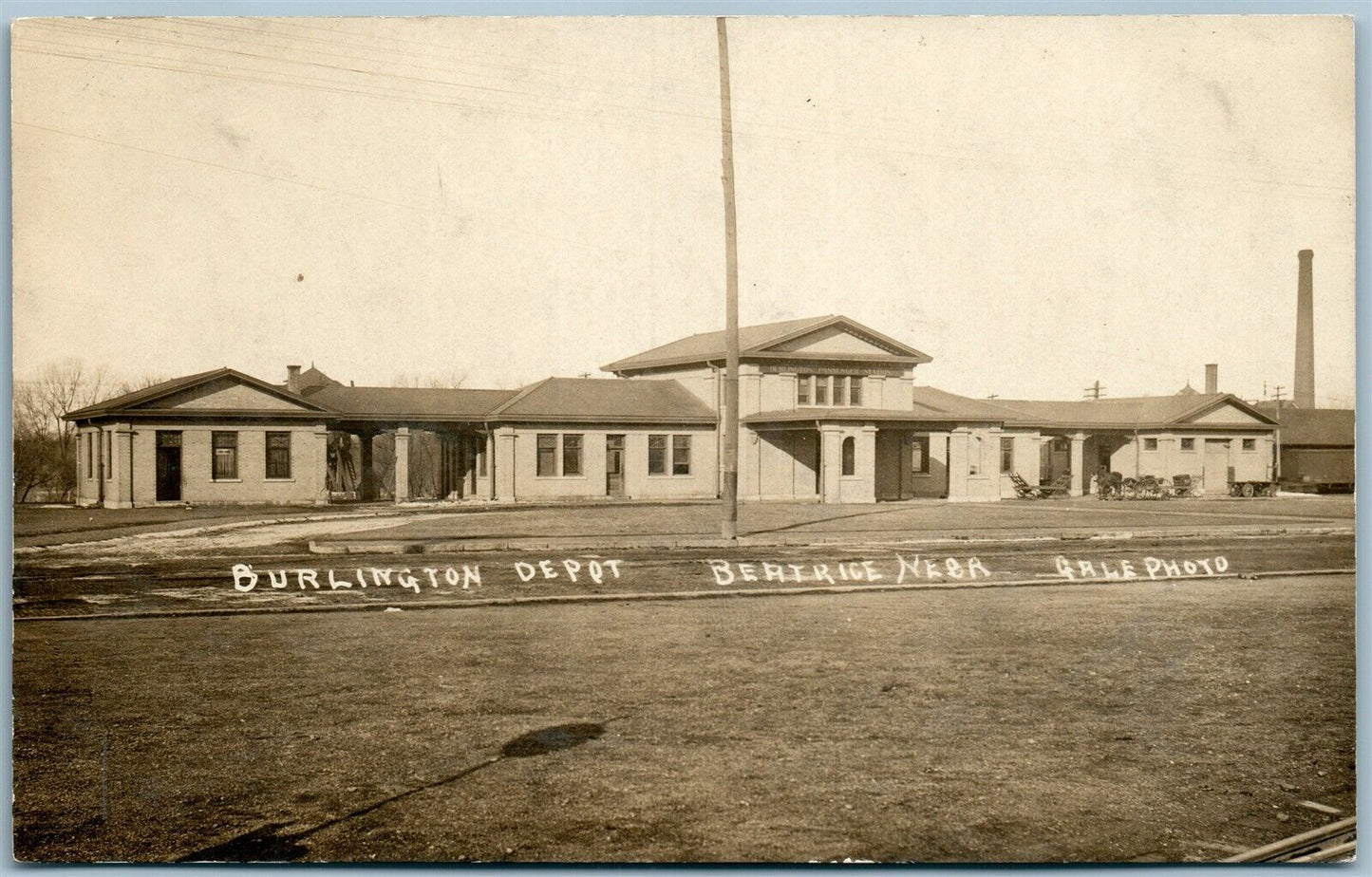 BEATRICE NE RAILROAD STATION RAILWAY DEPOT ANTIQUE REAL PHOTO POSTCARD RPPC
