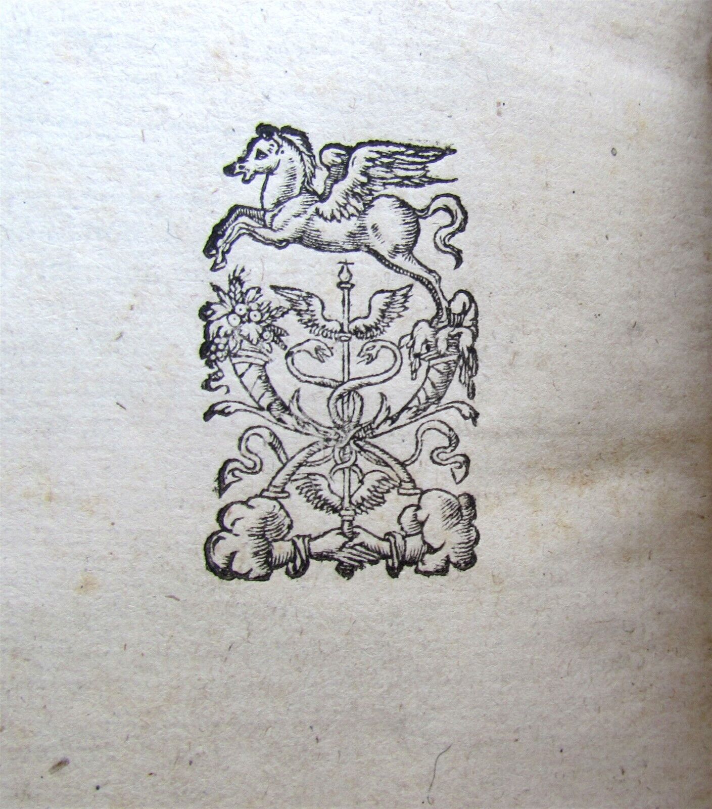 1590 CICERO Orationum volumen tertium VELLUM BOUND antique in LATIN CICERONIS