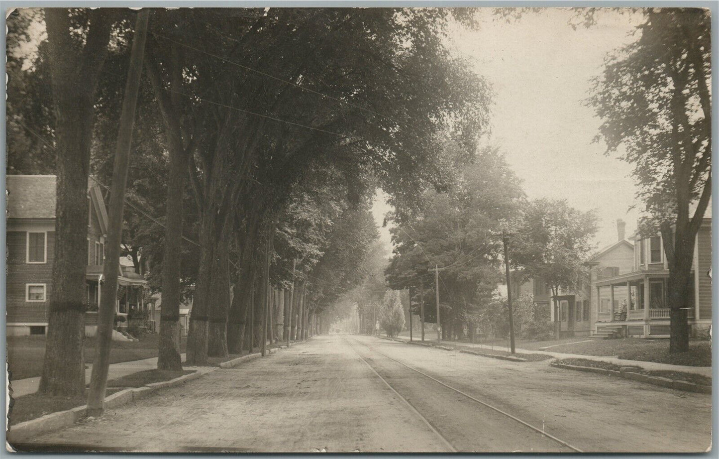MONTPELIER VT STREET SCENE ANTIQUE REAL PHOTO POSTCARD RPPC