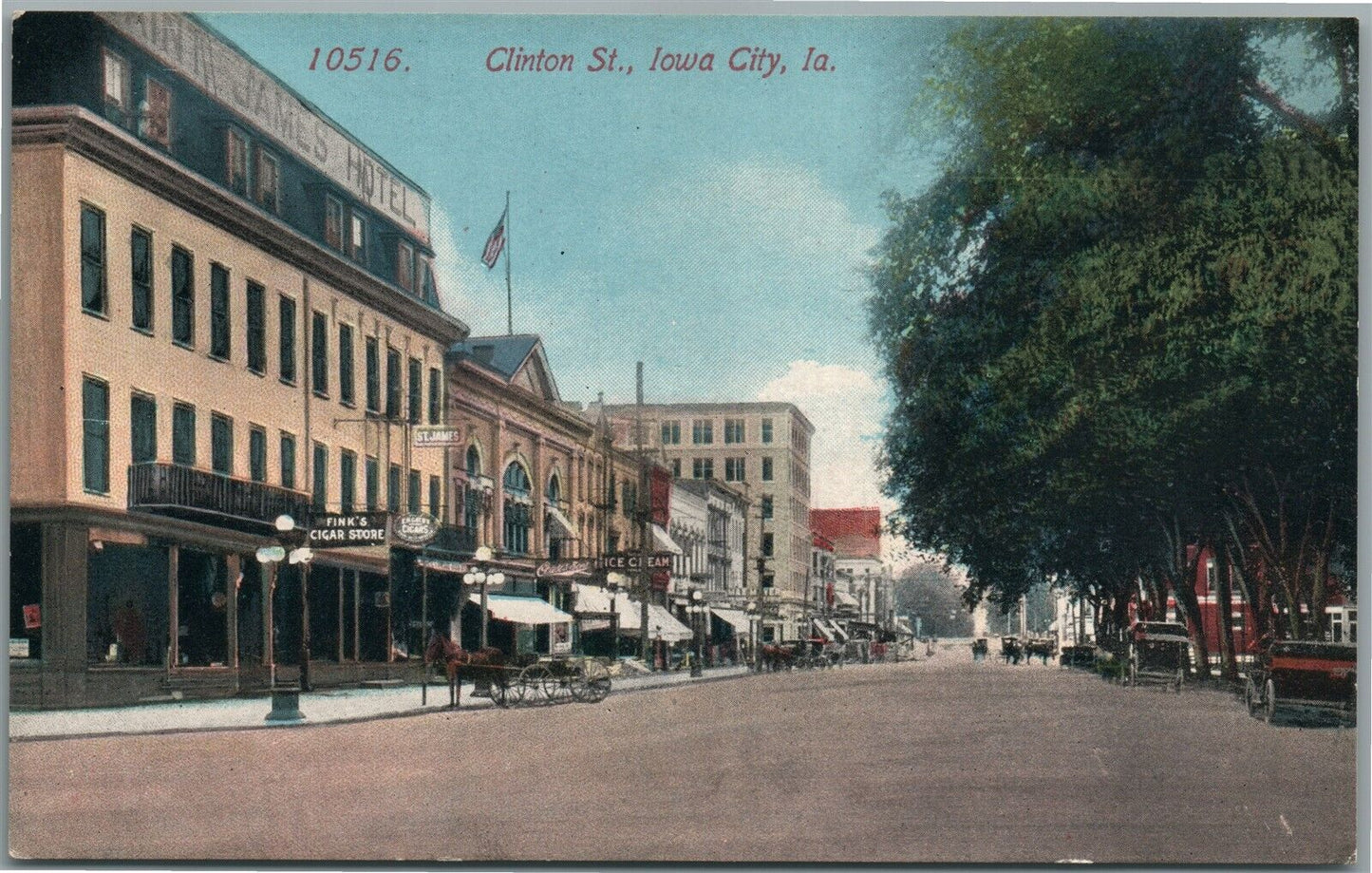 IOWA CITY IA CLINTON STREET ANTIQUE POSTCARD