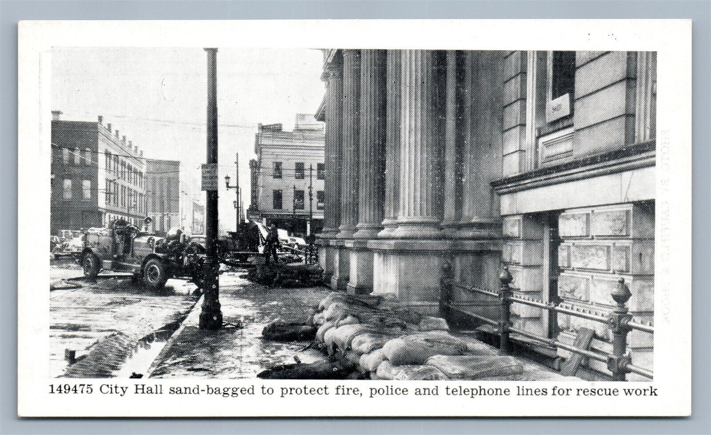 LOUISVILLE KY CITY HALL SAND-BAGGED TO PROTECT FIRE ANTIQUE POSTCARD