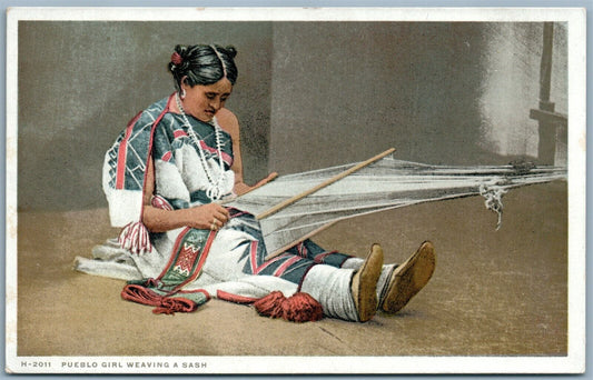 PUEBLO INDIAN GIRL WEAVING A SASH ANTIQUE POSTCARD