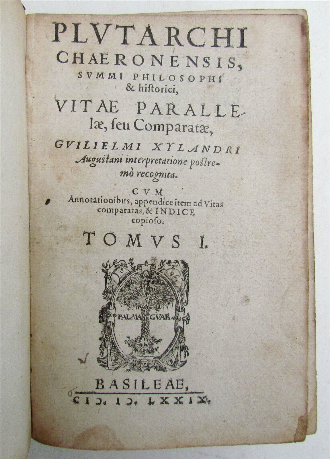 1579 PLUTARCH 3 VOLUMES PLUTARCHI CHAERONENSIS antique