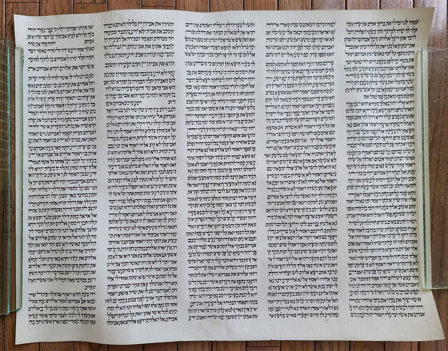 TORAH SCROLL FRAGMENT MANUSCRIPT on VELLUM ANTIQUE BIBLE Genesis 17:20 - 21:23