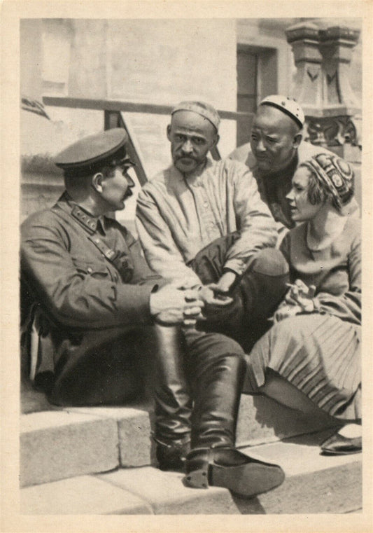 RUSSIAN MARSHAL BUDYONNY in 1930 COMMUNIST PARTY CONGRESS 1970 VINTAGE POSTCARD