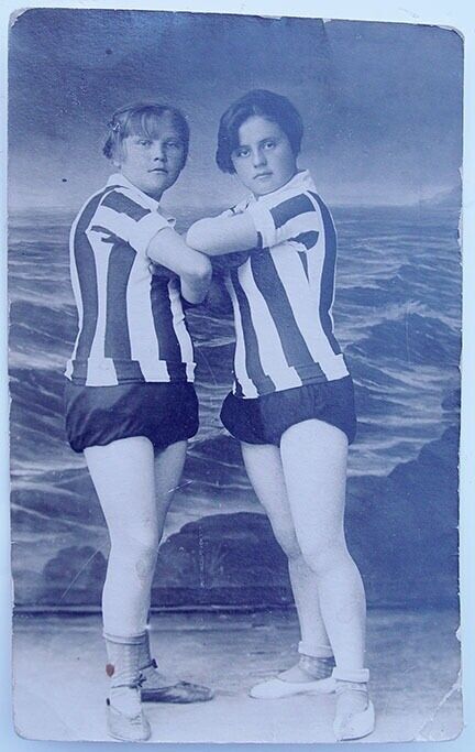 RUSSIAN 1900s SWIM GIRLS RARE PHOTO